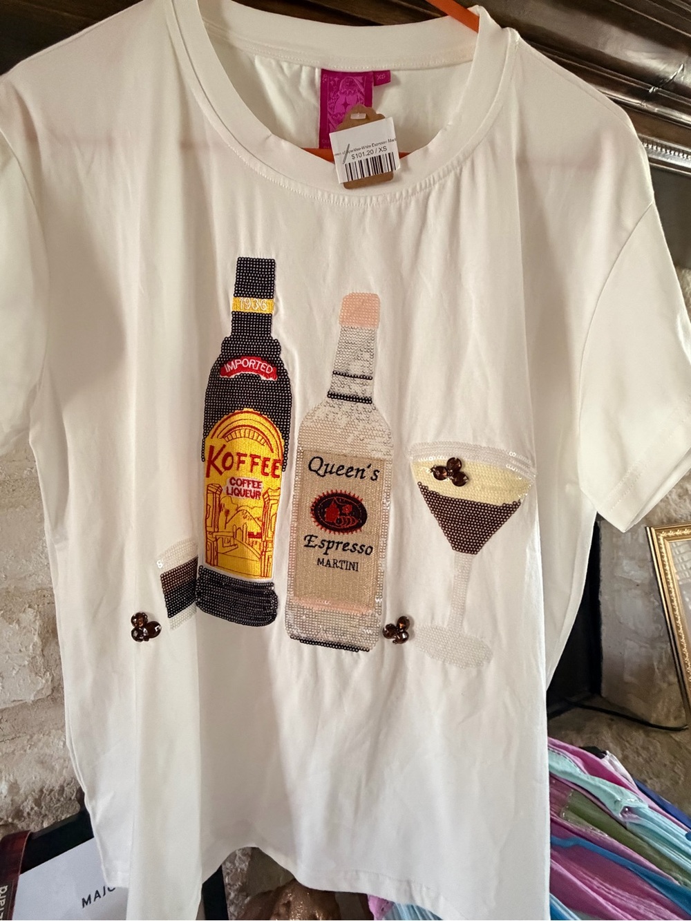QUEEN OF SPARKLES White Short Sleeve Tee with Bottle & Martini Appliqué